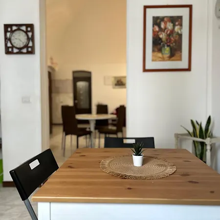 Lägenhet Rosesky Grande Casa In Centro Con 2 Bagni *