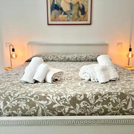 Lägenhet Rosesky Grande Casa In Centro Con 2 Bagni Bari