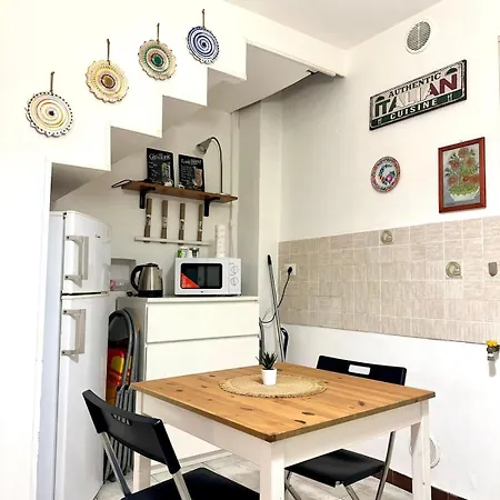 Rosesky Grande Casa In Centro Con 2 Bagni * Bari