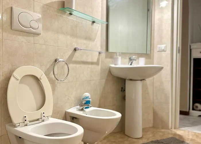 Rosesky Grande Casa In Centro Con 2 Bagni Apartment